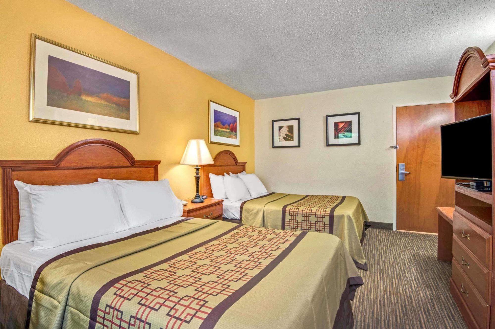 The Longleaf Hotel Raleigh Buitenkant foto
