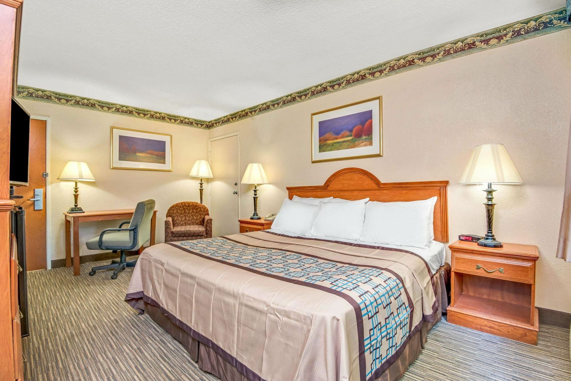 The Longleaf Hotel Raleigh Buitenkant foto